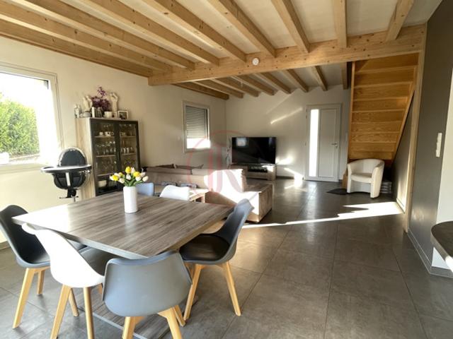 Maison en duplex T5 avec jardin et garage