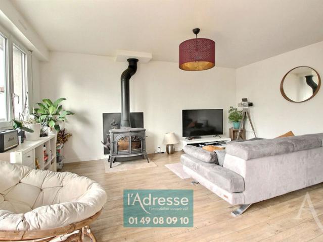 Maison 5 pièces en excellent état L'Hay Les Roses Petit Robinson