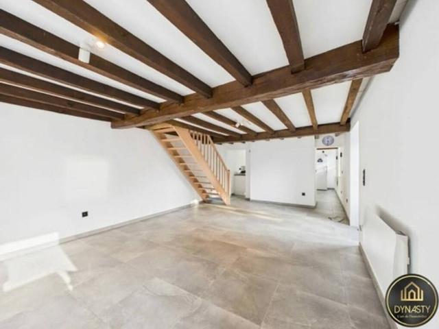 Maison en Location à Attert