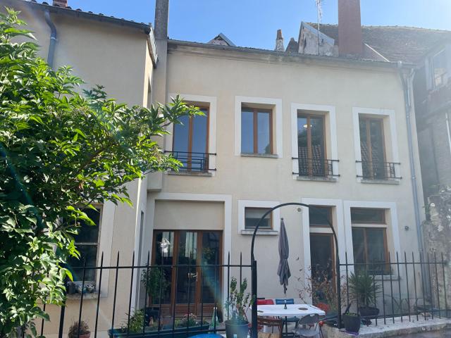 Maison en location à MONTMIRAIL