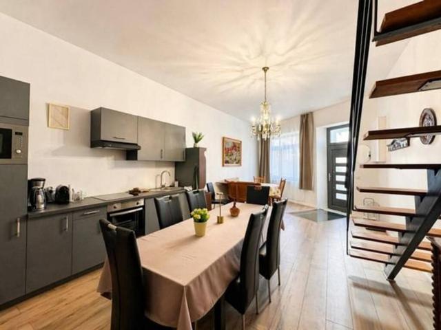 Maison en Location à Saint Hubert