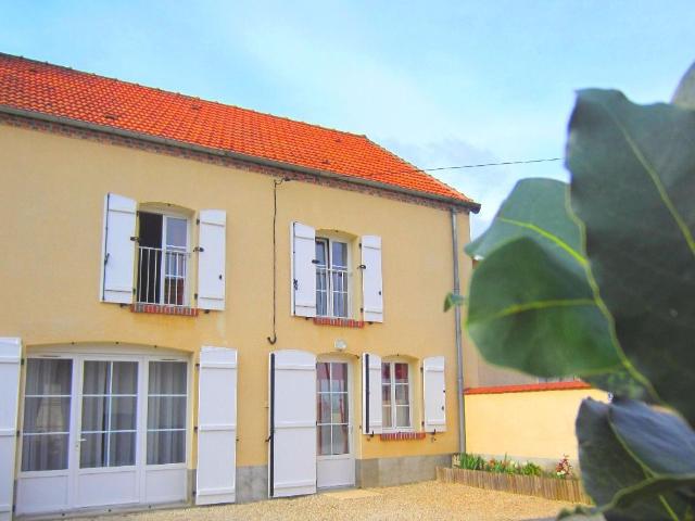 Maison en location à SEZANNE