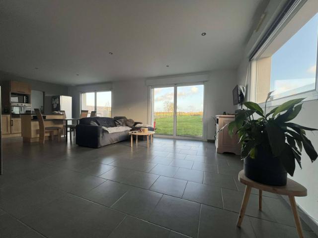 Maison en semi plain pied individuelle, 3 chambres, terrain