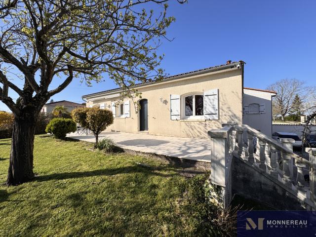 MAISON EN PARFAIT ETAT PROCHE SERVICES