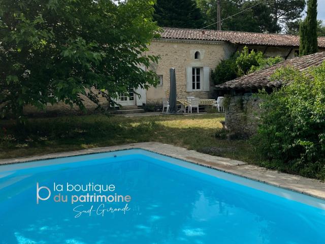 Maison en pierre avec 13 000 m2 de terrain