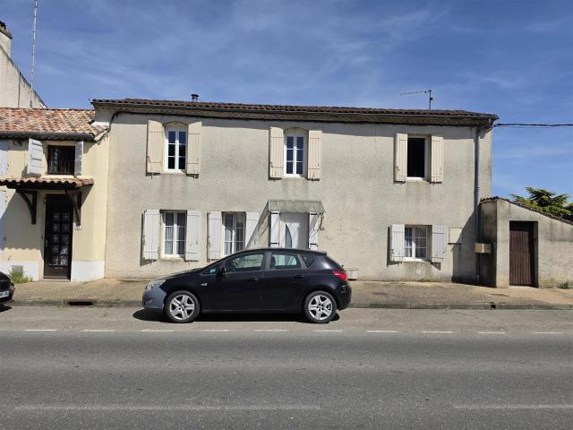 Maison en pierre avec jardin et terrasse à Nérac, Lot et Ga. 90m² Nérac