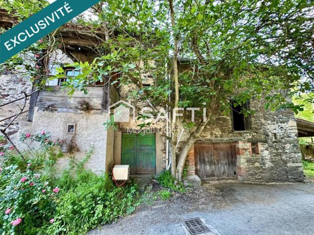 Maison en pierre avec potentiel