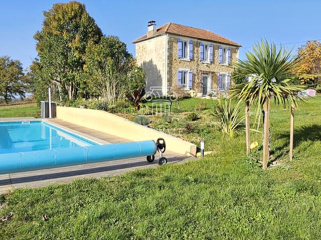 Maison en pierre avec piscine 5 pièces proche Eauze
