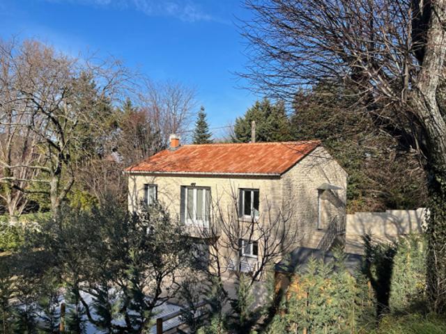 Maison en pierre avec Piscine