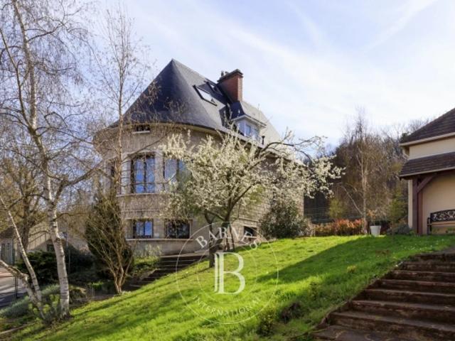 Maison en pierre à Chaville