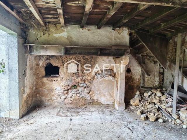 Maison en pierre à rénover vue Pyrénées 2ha