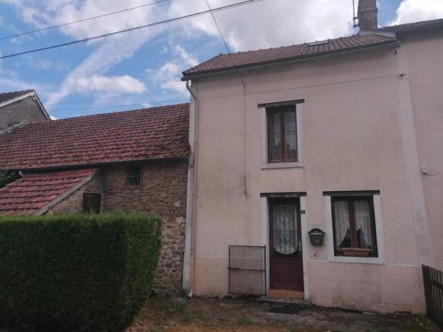 Maison en pierre à rénover à Saint Maurice la Souterraine
