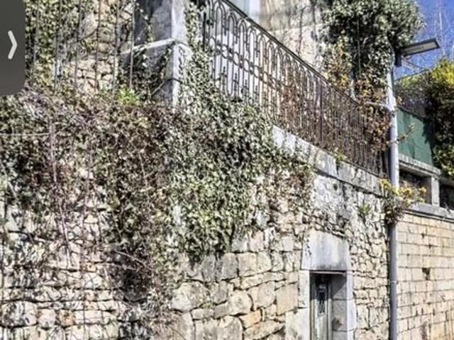 Maison en pierre à rénover Centre ville de Gramat Terrain 100m² Gramat