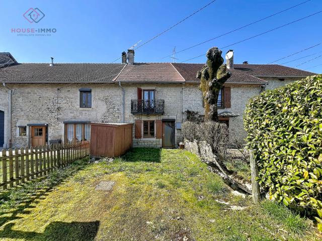 Maison en pierre à vendre Blye 39130 | Région des Lacs Jura