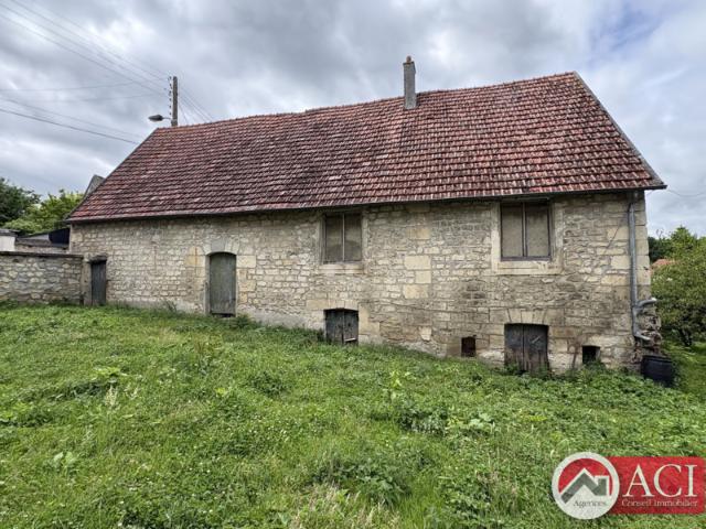 Maison en pierre AMBLAINVILLE