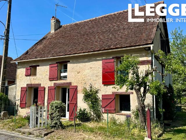 Maison en pierre de caractère – 146 m² – Jardin, garage et piscine
