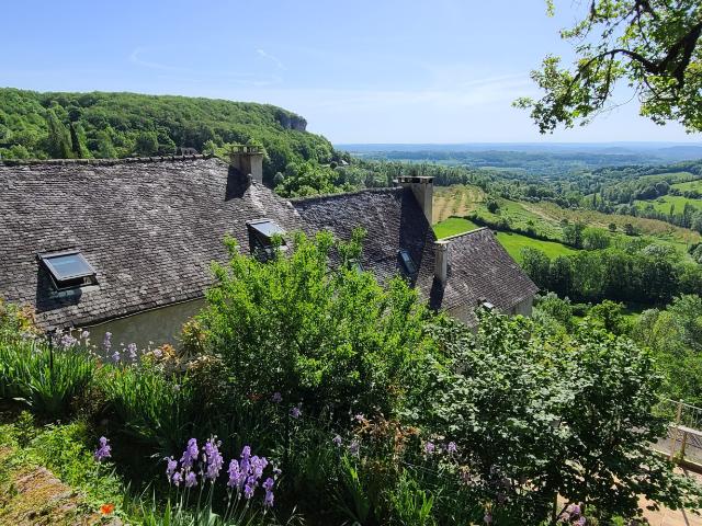 Maison en pierre de caractère avec vue dominante