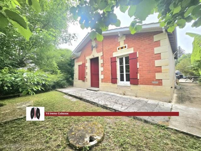 Maison en pierre de charme avec dépendance – Cœur de La Brède