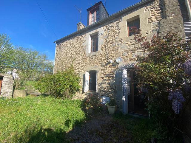 Maison en pierre de pays