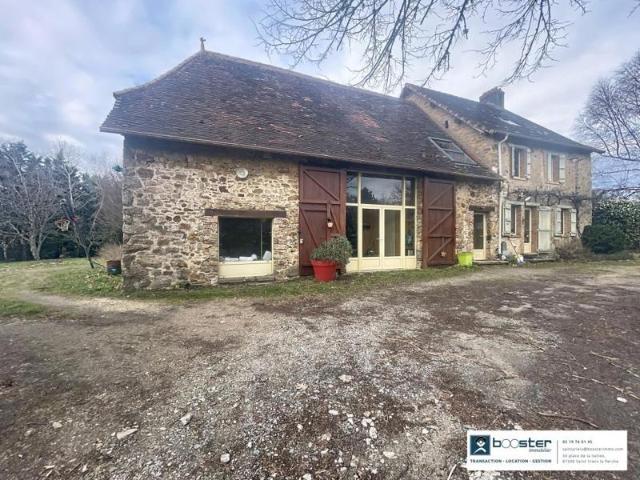 Maison en pierre de 143 m², 6 pièces, terrasse et jardin à Château Chervix