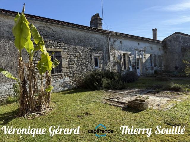 Maison en pierre de 114 M² partagée entre Histoire et Modernité
