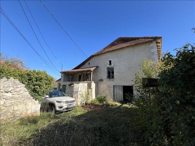 Maison en pierre de 1 pièces principales