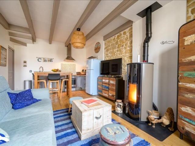 Maison en pierre de 4 pièces principales