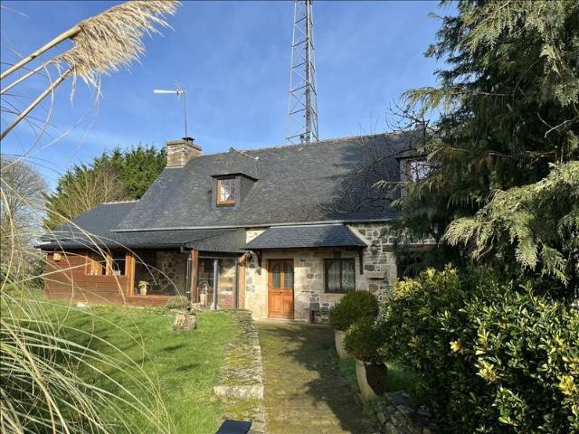 Maison en pierre de 4 pièces principales