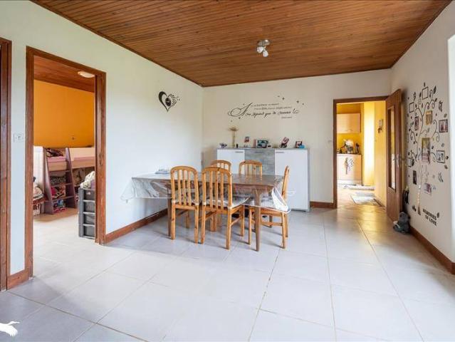 Maison en pierre de 5 pièces principales