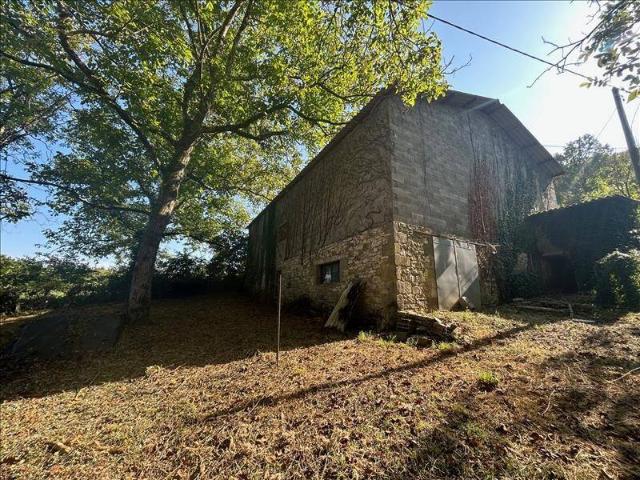 Maison en pierre de 5 pièces principales