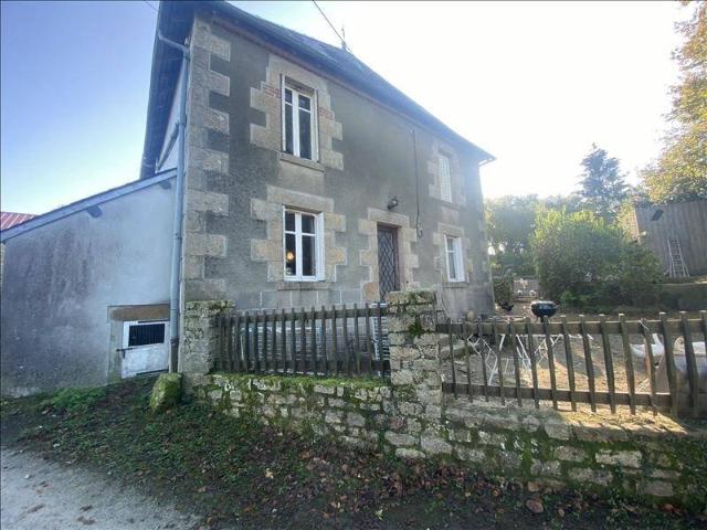 Maison en pierre de 5 pièces principales