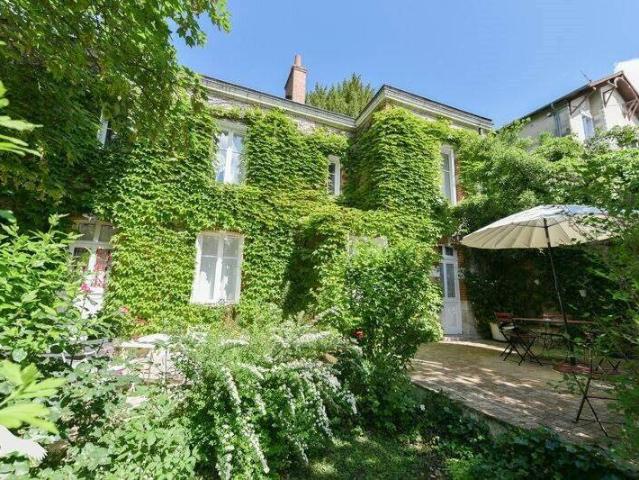Maison en pierre de 6 pièces principales
