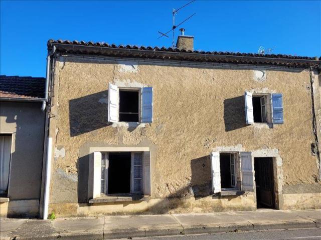 Maison en pierre de 6 pièces principales