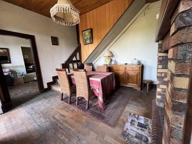 Maison en pierre de 6 pièces principales