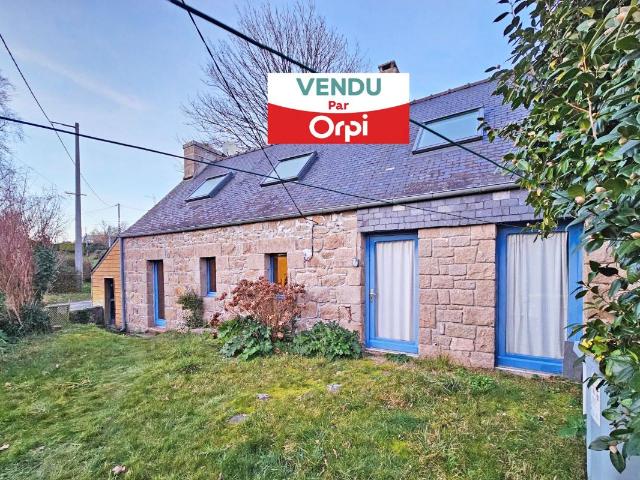 Maison en pierre, entre terre et mer !