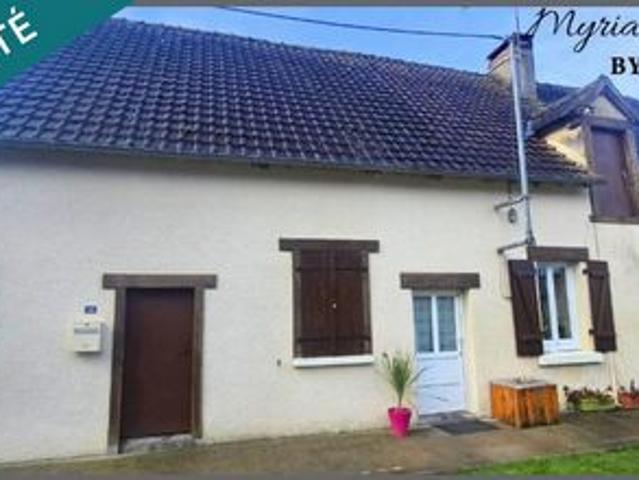 Maison en pierre plain pied 2 chambres dépendance terrain