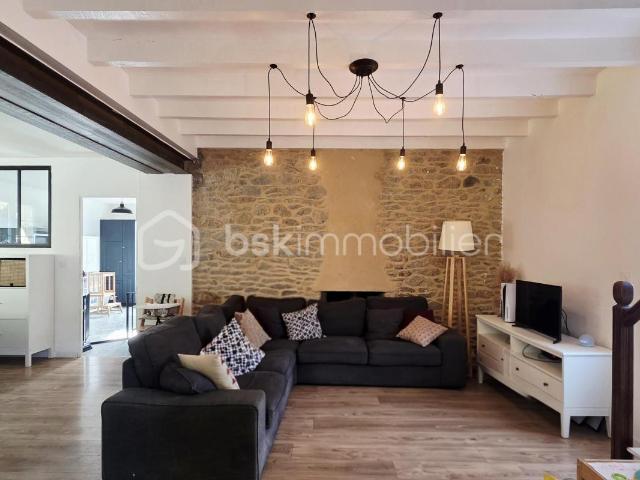 Maison en pierre rénovée