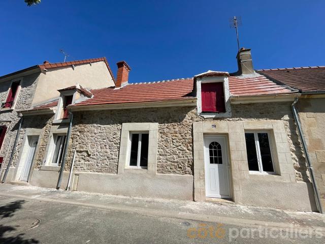 Maison en pierre rénovée à Charenton du Cher proche canal 90m² Charenton du Cher