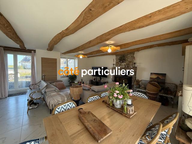 Maison en pierre rénovée à Hirel 150 m2 de charme sur un terrain de 650 m2