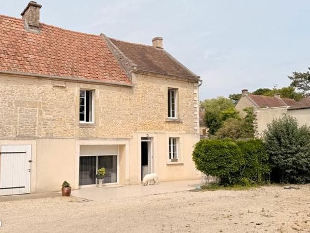 Maison en Pierre sur Basly
