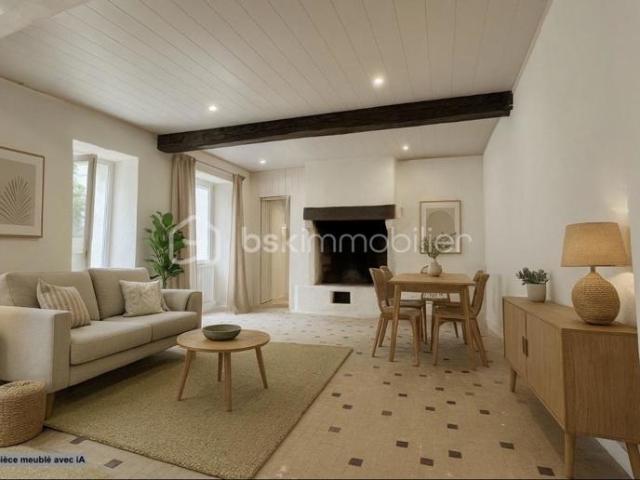 Maison en pierre type longère – 3 chambres – Jardin 1 290 m² en grande partie en coteaux– Calme – Proche nature et de belles balades en Bord de Sèvre