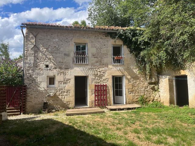 MAISON EN PIERRE VOUNEUIL SUR VIENNE