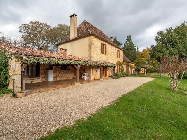 Maison en pierre 148m2 Pressignac Sur Vicq