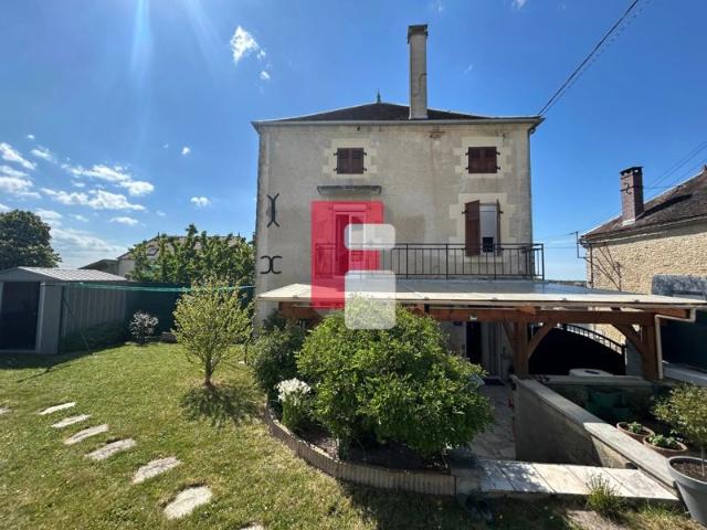Maison en pierre 150 m2 5 chambres Fort potentiel avec g