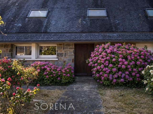 Maison en pierre 10 pièces