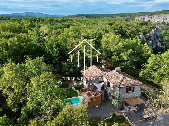Maison en pierre 120m² Balazuc
