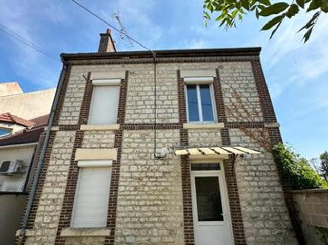MAISON EN PIERRE 132m2 sur TERRAIN ATTENANT