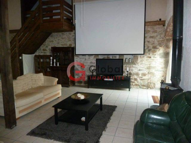 Maison en pierre 233 m2 Terrain clos 600 m2 Mainsat 23700