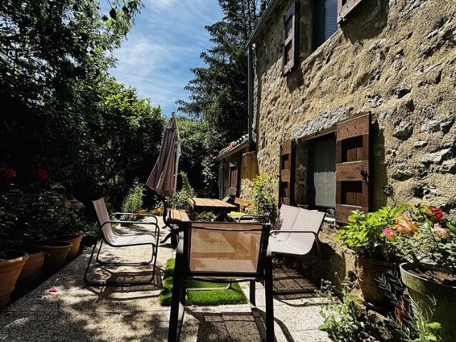 Maison en pierre 2 pièces 52m2 avec jardin 52m² La Couvertoirade