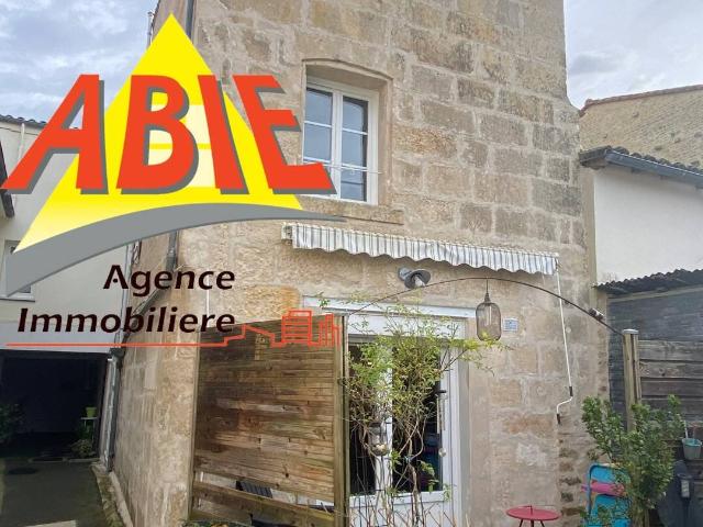 MAISON EN PIERRE, 4 chambres